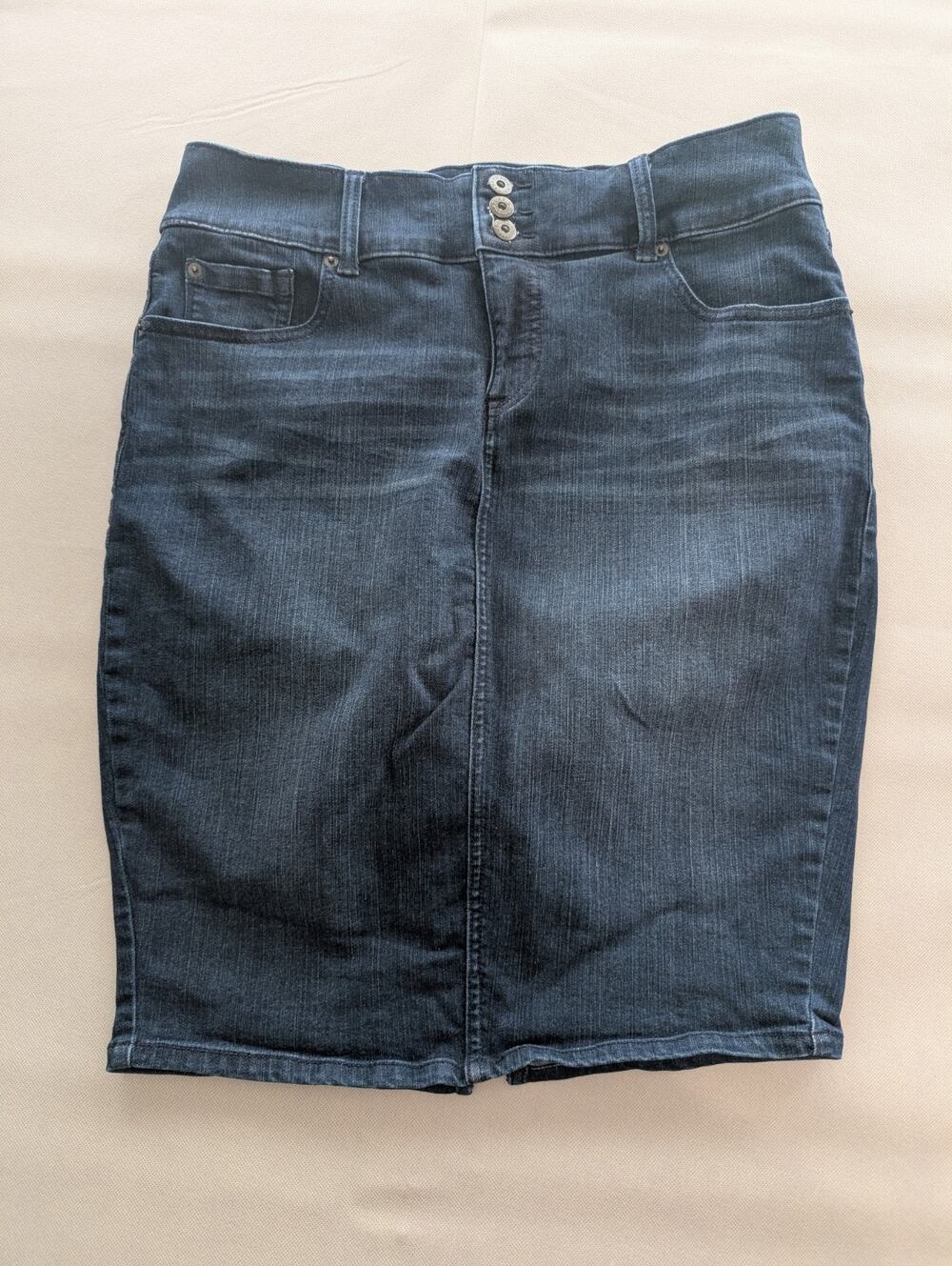 Torrid Denim Pencil Skirt 14 Dark Wash High Waist 3 Button Indie Sleaze Y2K